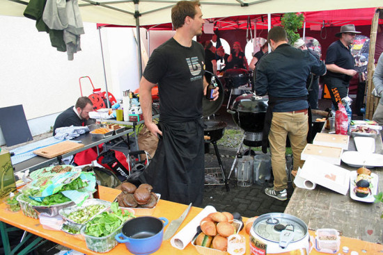 FGH-Stand auf der 7. Bergisch BBQ Grillmeisterschaft - Arbeitsbereich