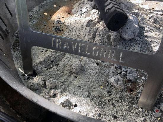 Travelgrill Schrift