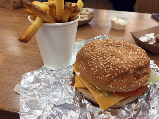 Five Guys Burger und Fries
