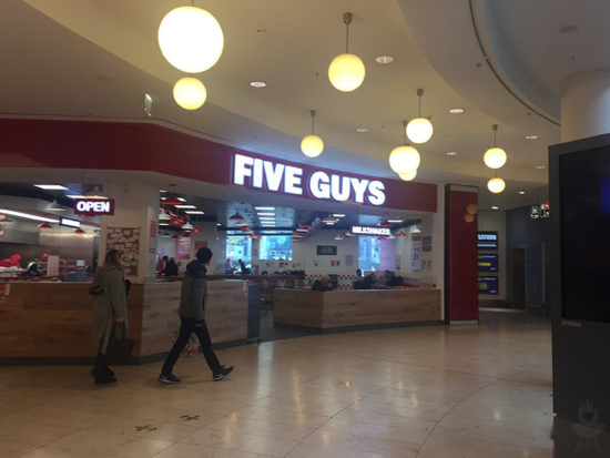 Five Guys Limbecker Platz