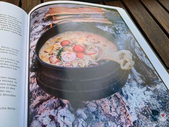 Lagerfeuerküche - Grillen, kochen, backen auf offener Flamme - Fotos Topf