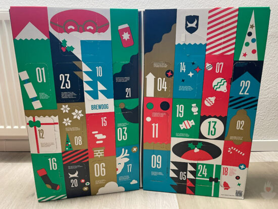 BrewDog Bier-Adventskalender, aufgeklappt